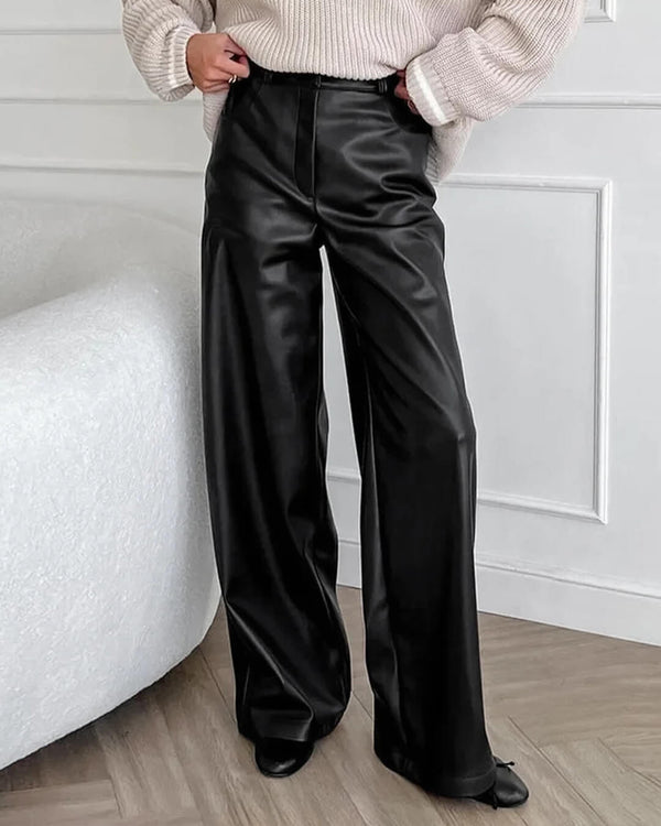 Ada Lederhose mit weitem Bein