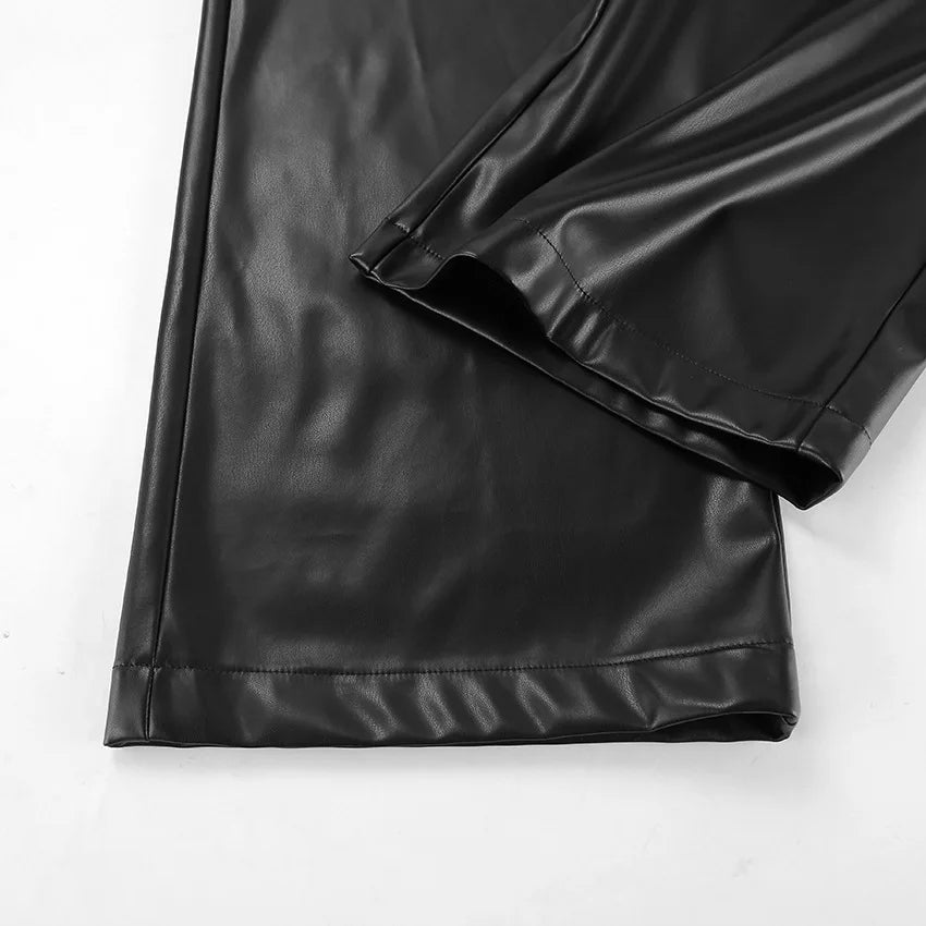 Ada Lederhose mit weitem Bein