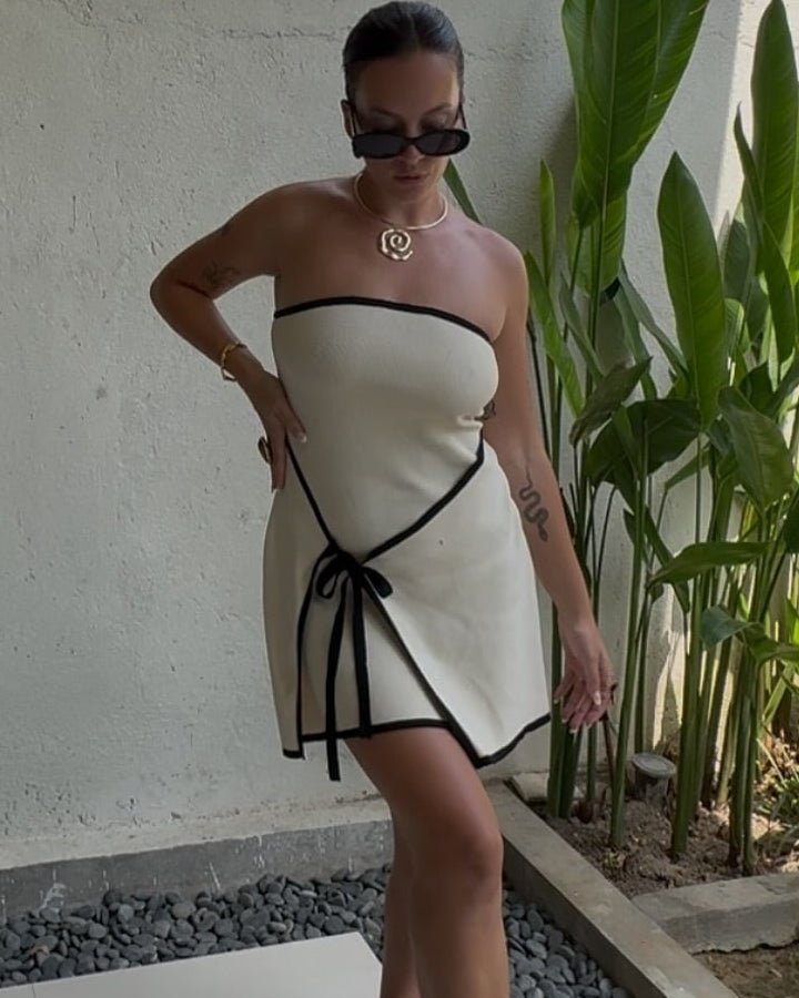 Ahana rückenfreies Minikleid mit Schnürung