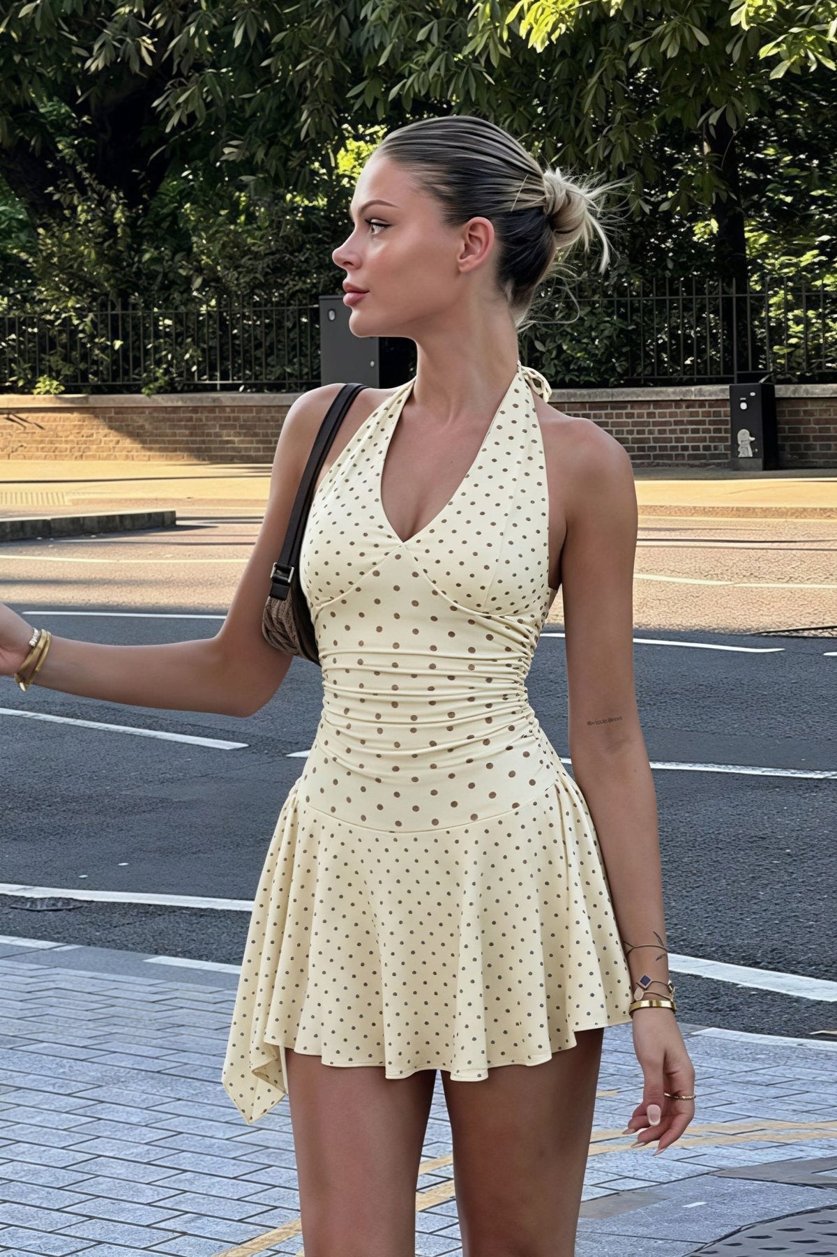 Ailen Neckholder-Miniröckchen mit Polka-Dots