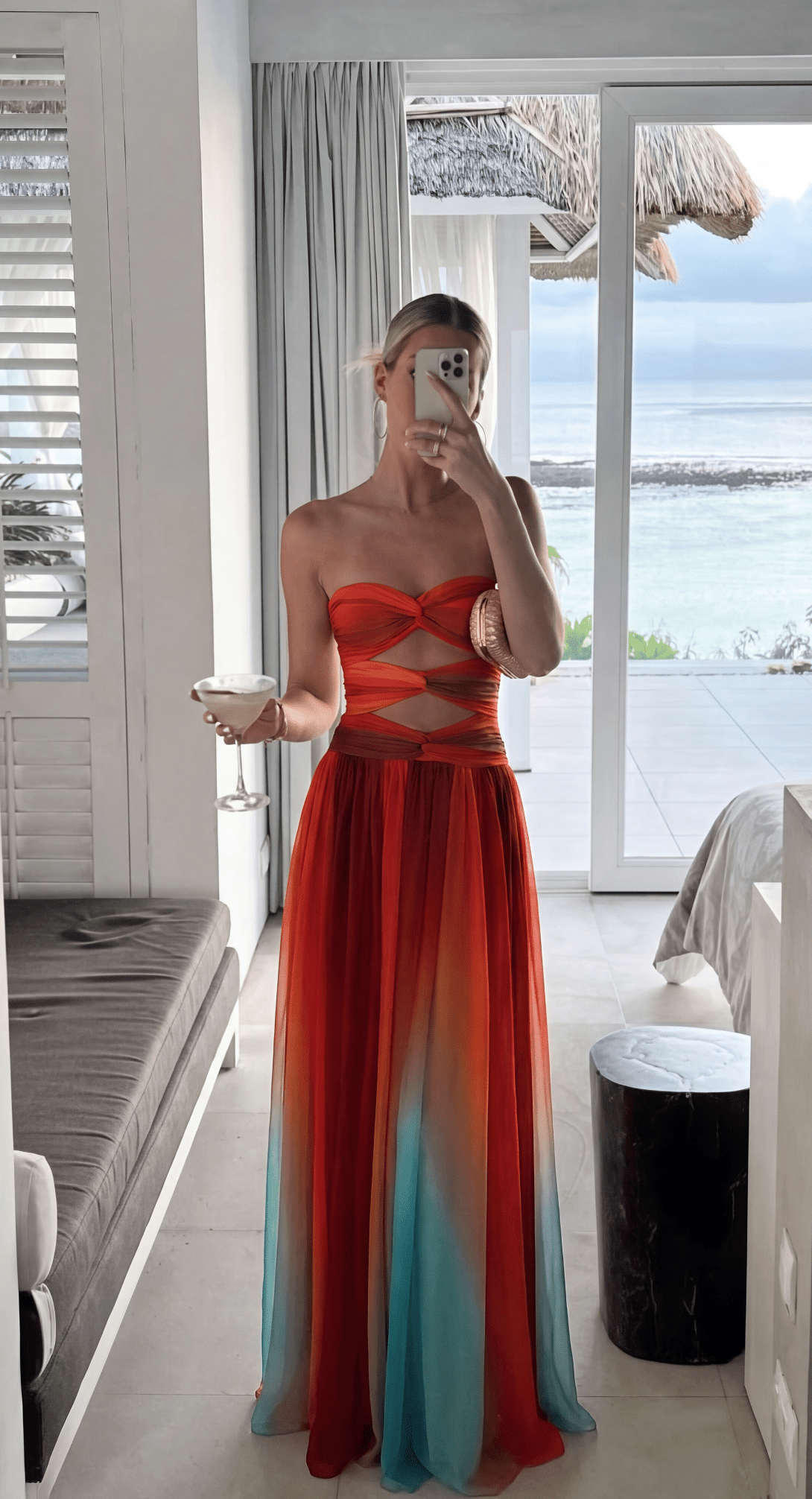 Aiselta Maxikleid mit Knotendetail