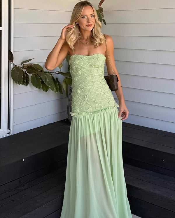 Alice trägerloses Maxikleid aus floraler Spitze