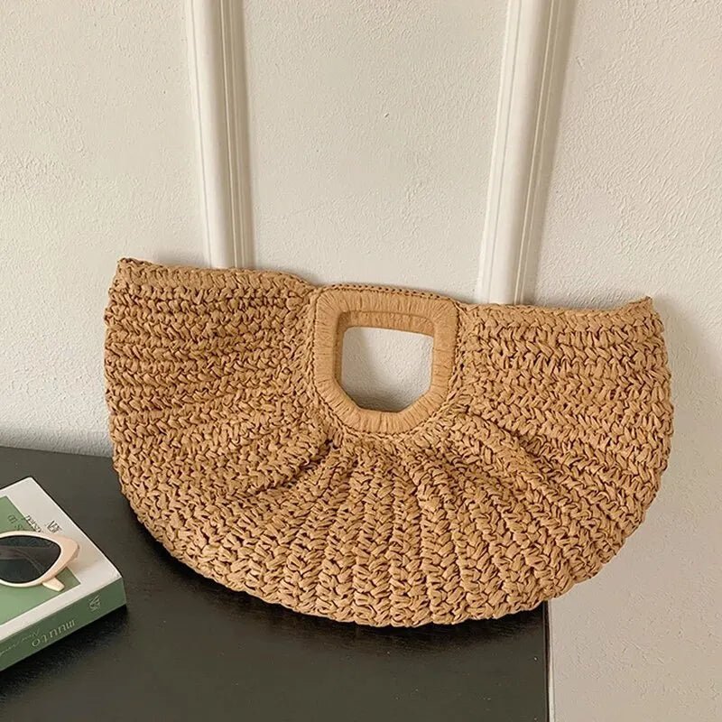 Alyana Halbmond-Tote-Bag aus Rattan