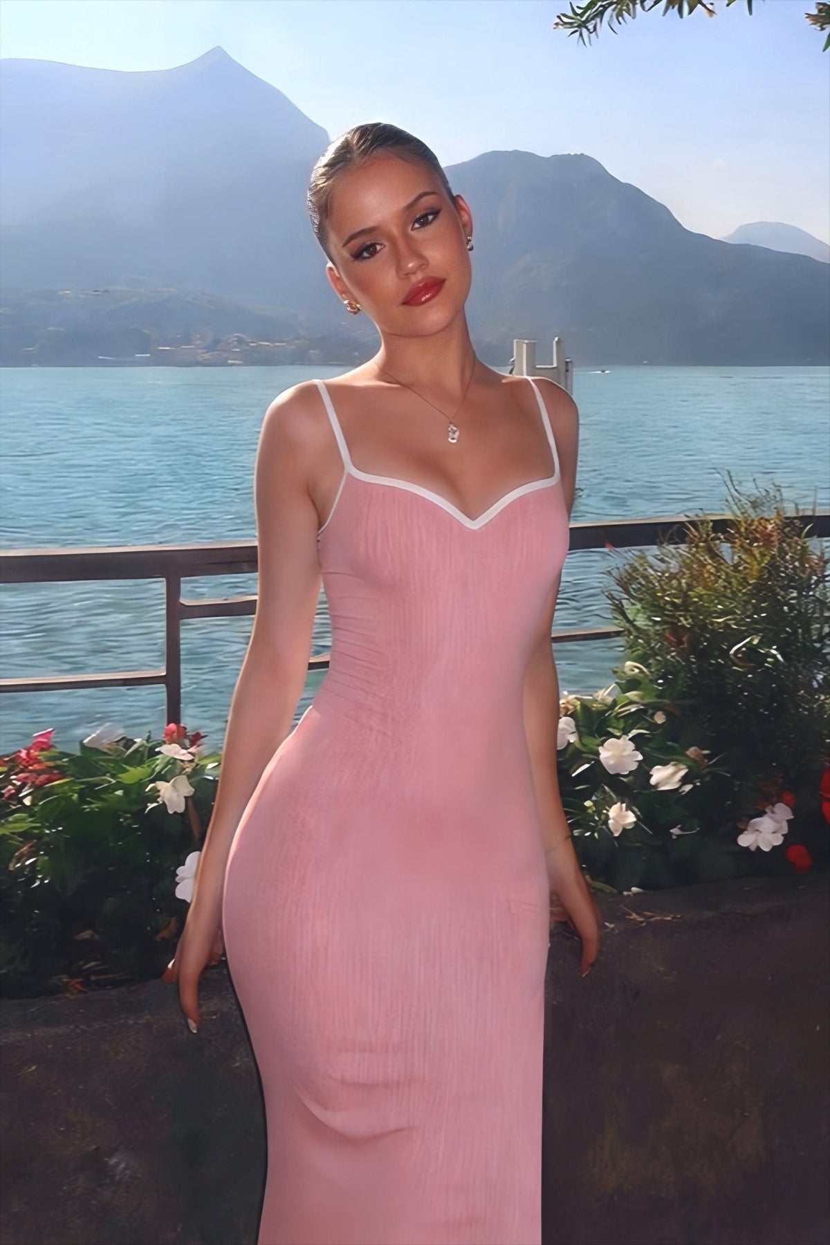 Amelie Figurbetontes Maxikleid mit Trägern