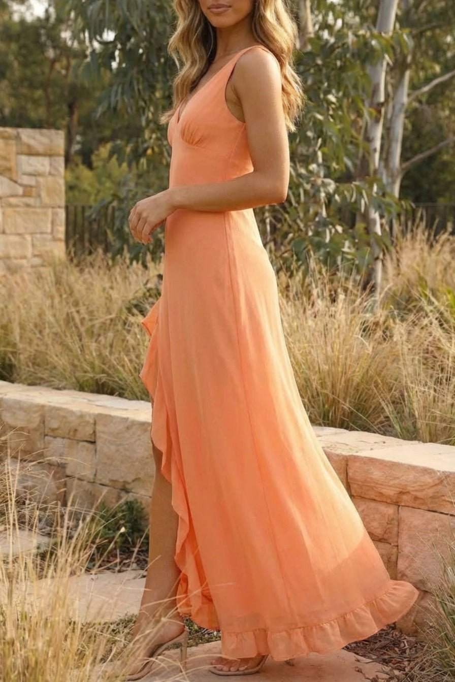 Amiah ärmelloses Maxikleid mit Rüschen und Schlitz