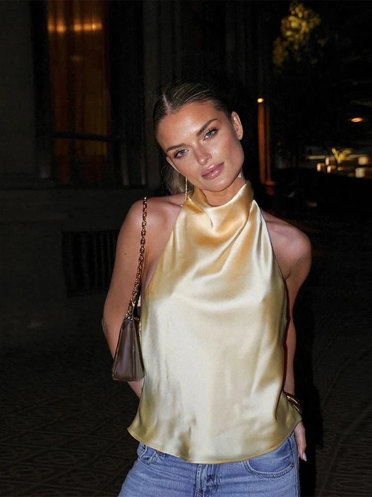 Anastasia Satin-Top mit Neckholder und rückenfreiem Design