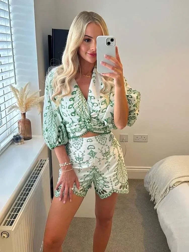 Aoife besticktes Shorts-Set