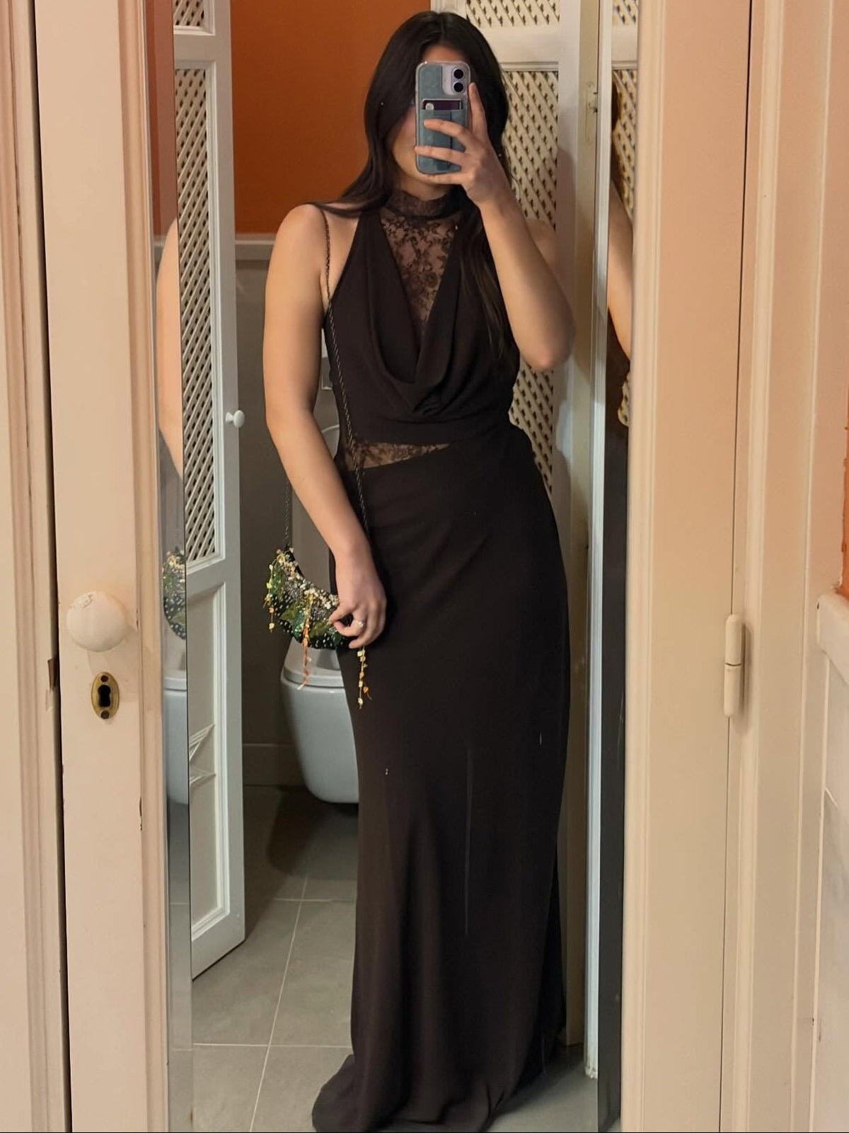 Ariadne Maxikleid mit Neckholder, Spitze und Patchwork-Design