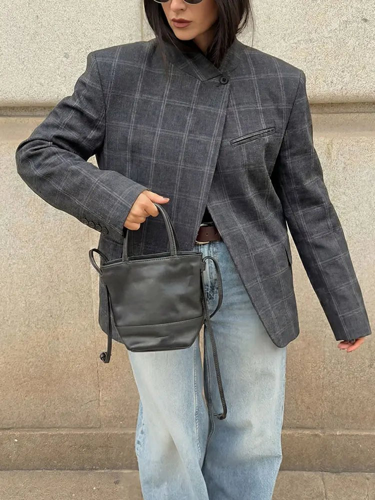 Aurelia Karierter Blazer mit Stehkragen