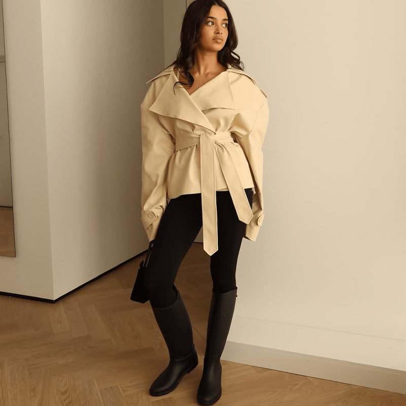 Barbara kurzer Trenchcoat mit Gürtel