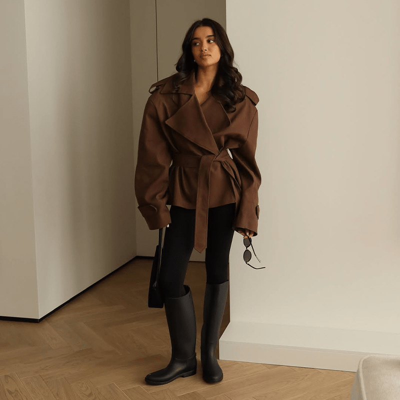 Barbara kurzer Trenchcoat mit Gürtel