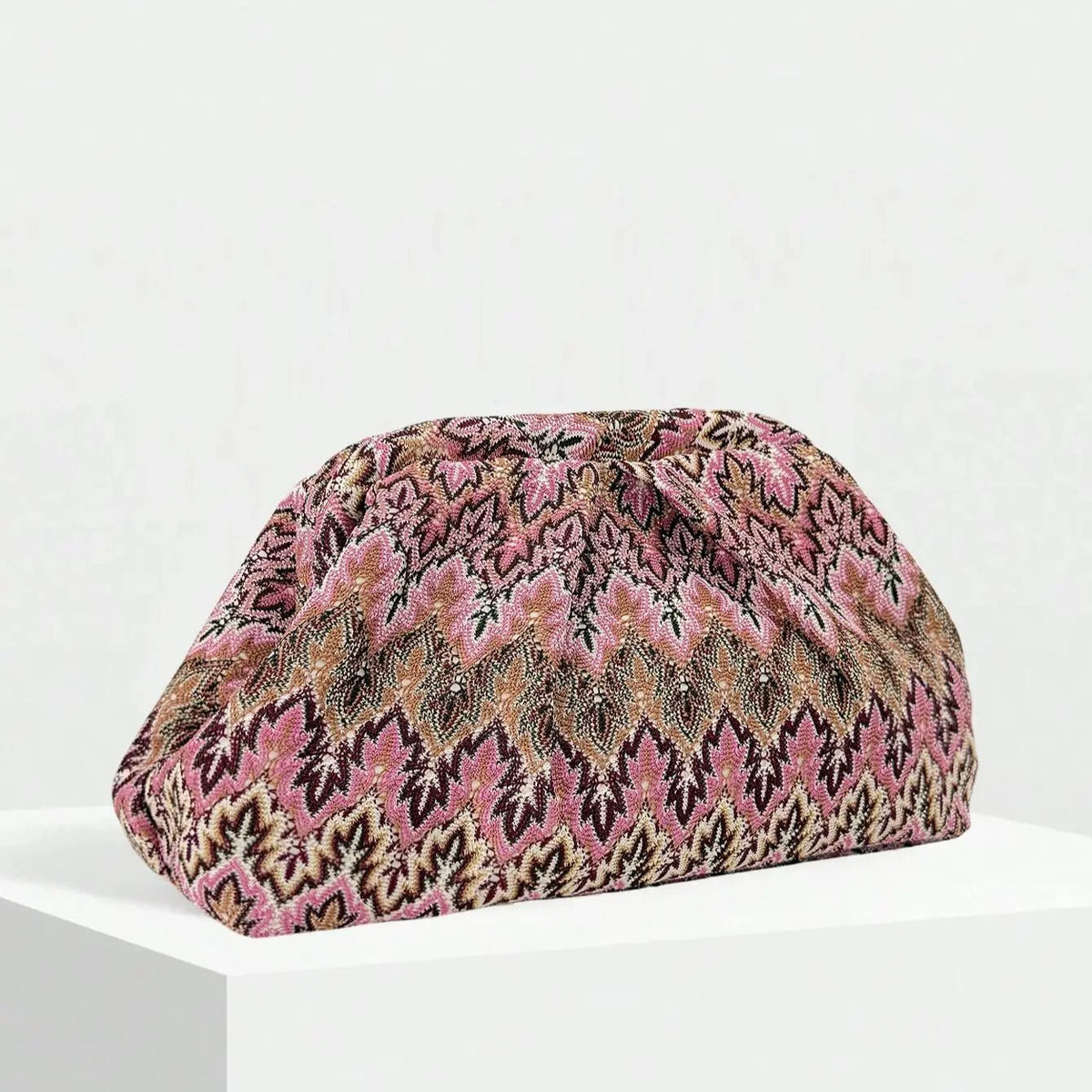 Beatriz Jacquard-Plissee-Clutch