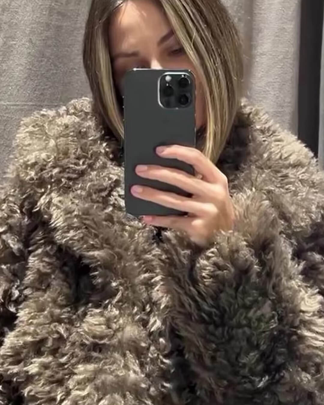 Betty Kunstpelzjacke