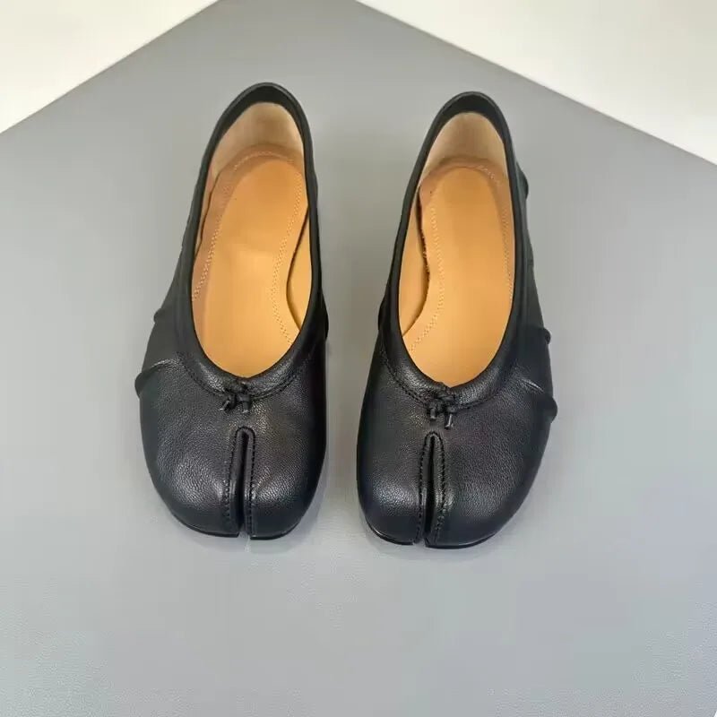 Bianca Leder-Mules mit Zehenschlitz