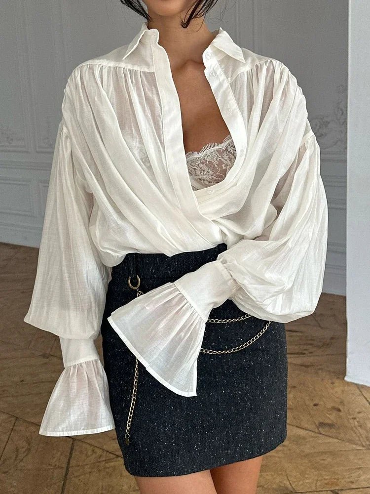 Brielle transparente Bluse mit Knopfleiste