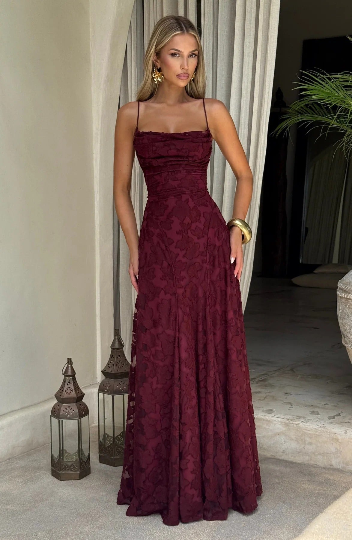 Ärmelloses geblümtes Maxikleid „Brielle“