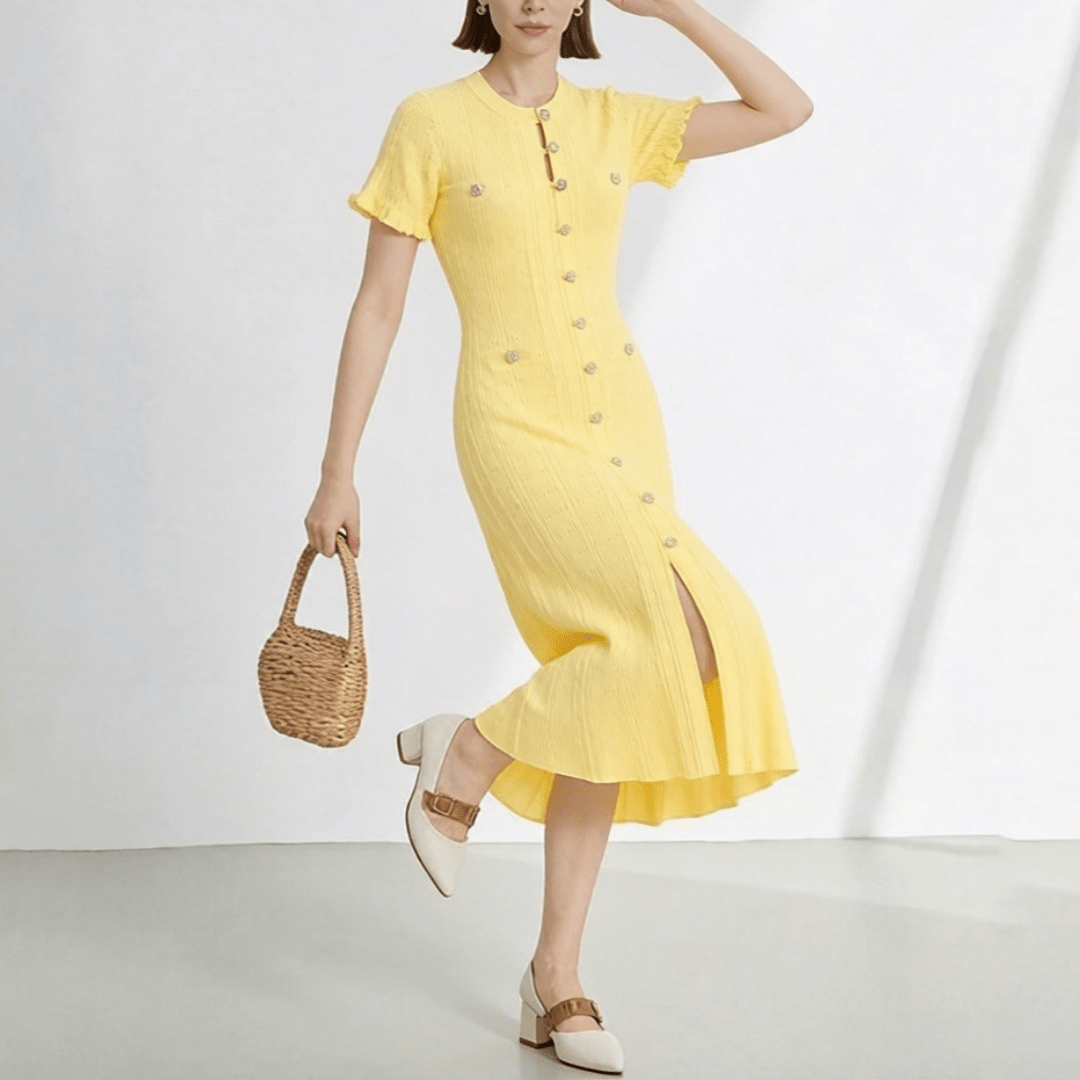 Brigette Französisches Strick-Schlitzkleid mit V-Ausschnitt