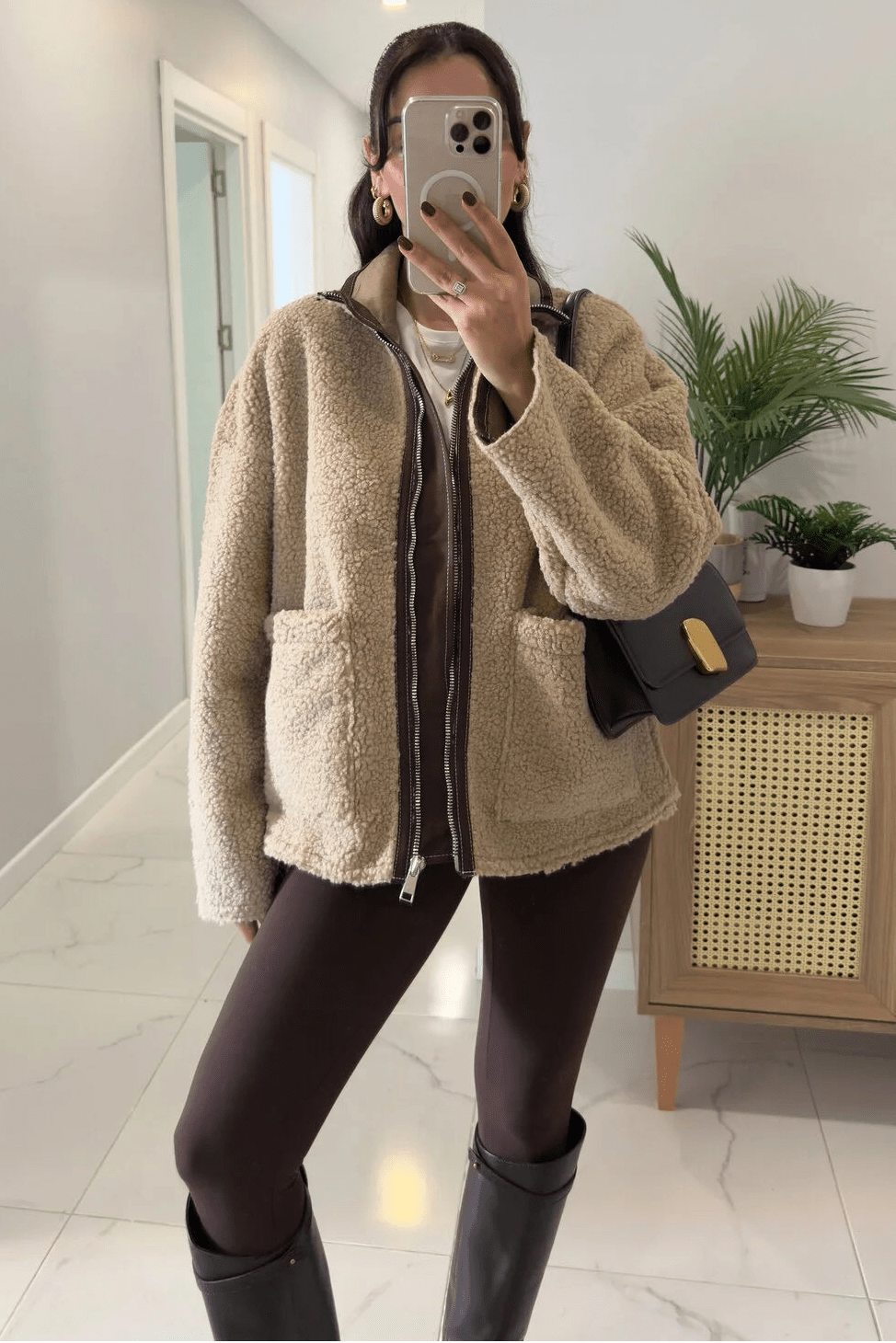 Carol Kunstpelzjacke mit Stehkragen