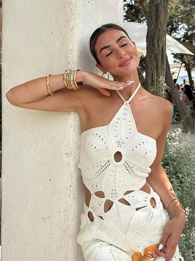 Celeste Häkel-Minikleid mit Neckholder-Ausschnitt