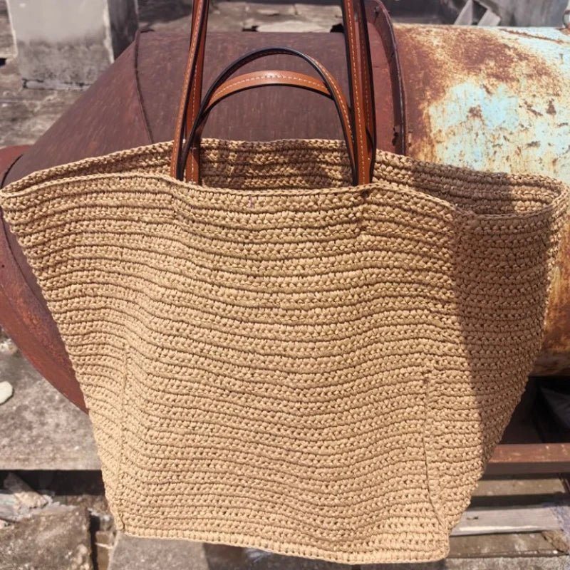 Celeste Shopper aus geflochtenem Stroh