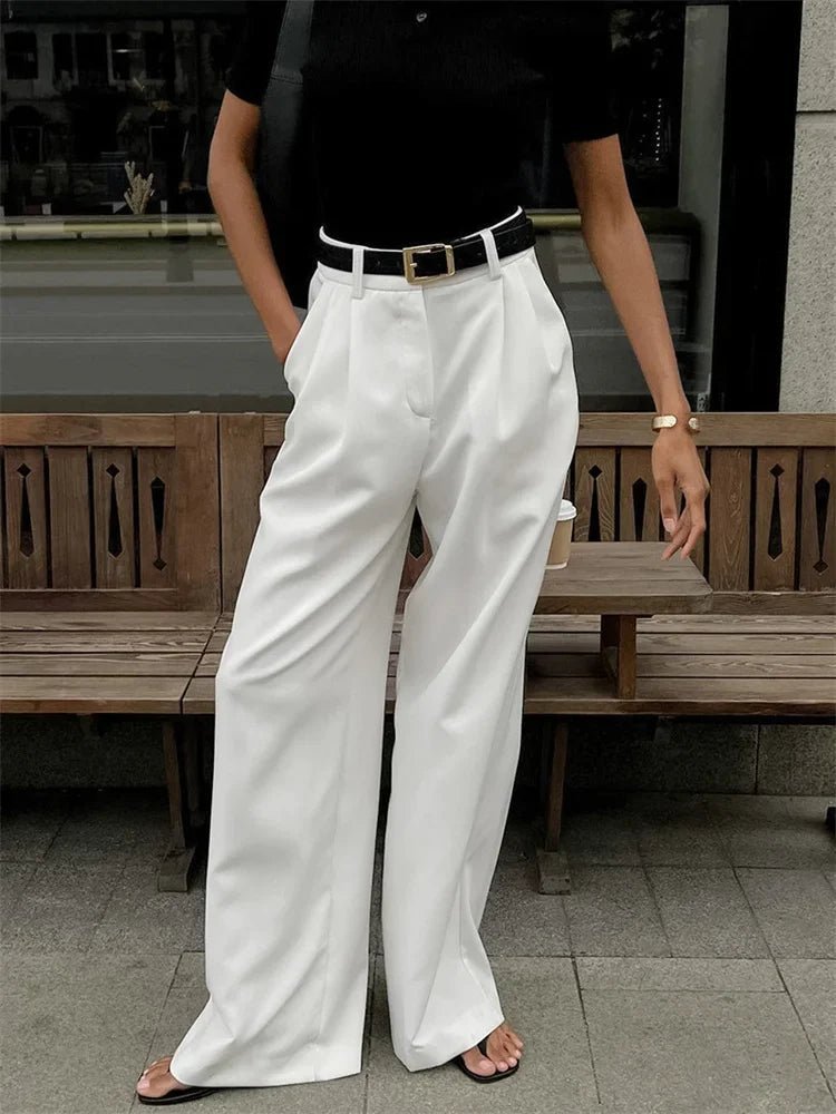 Celia Hose mit hohem Bund und weitem Bein