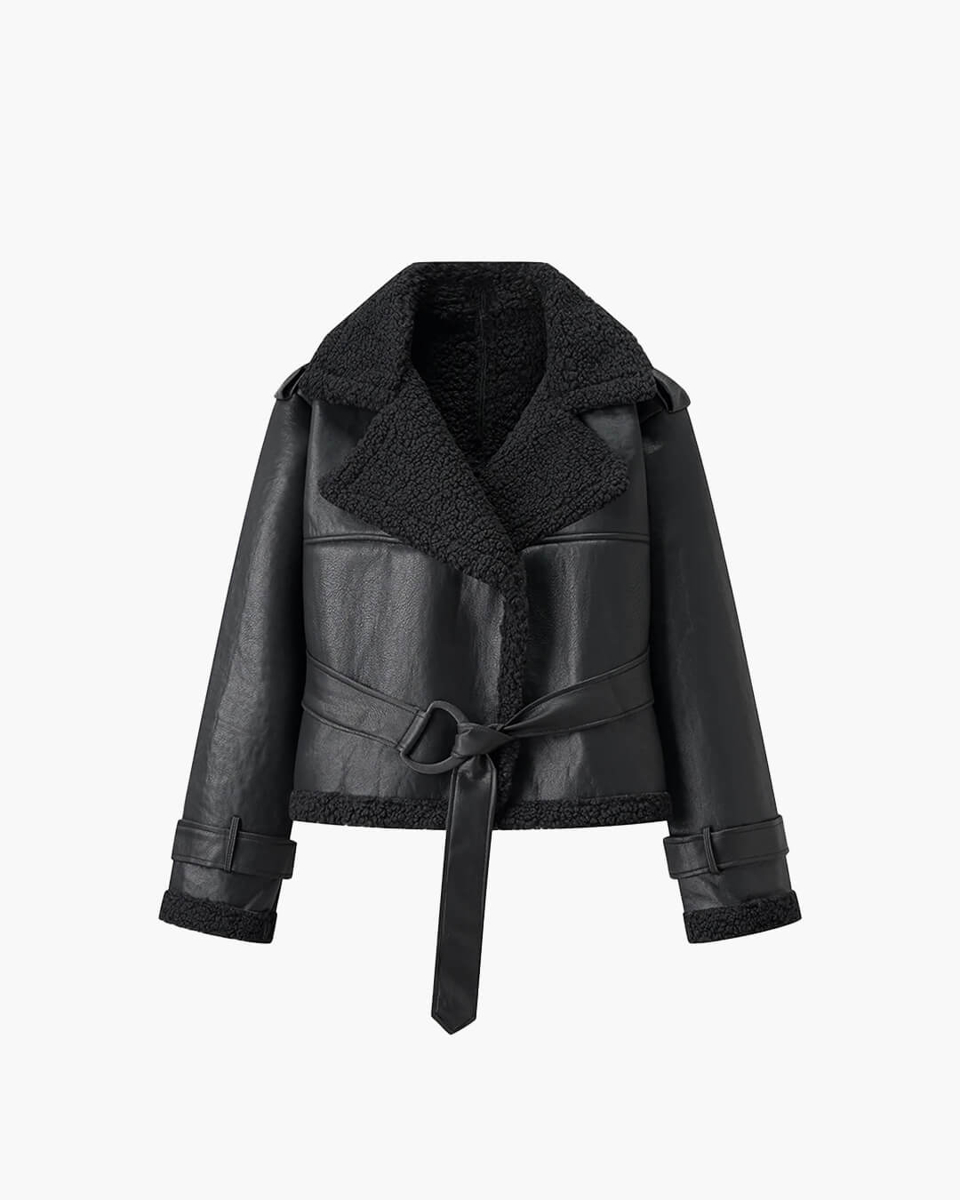 Cora Kurze taillierte Kunstlederjacke
