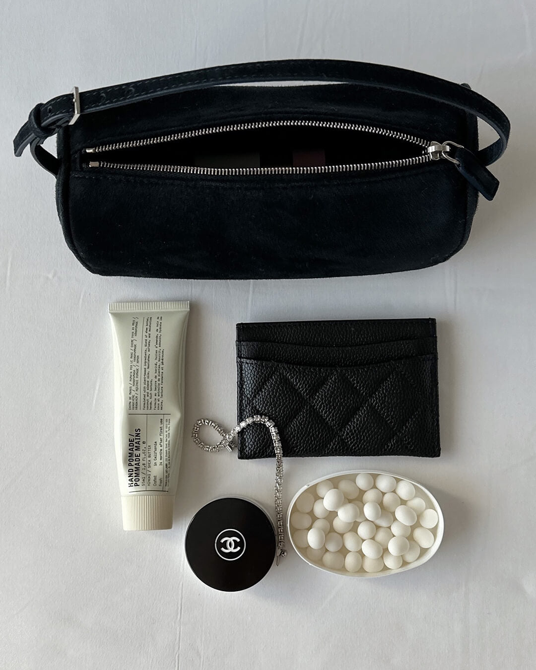 Danika Mini-Schultertasche aus Wildleder