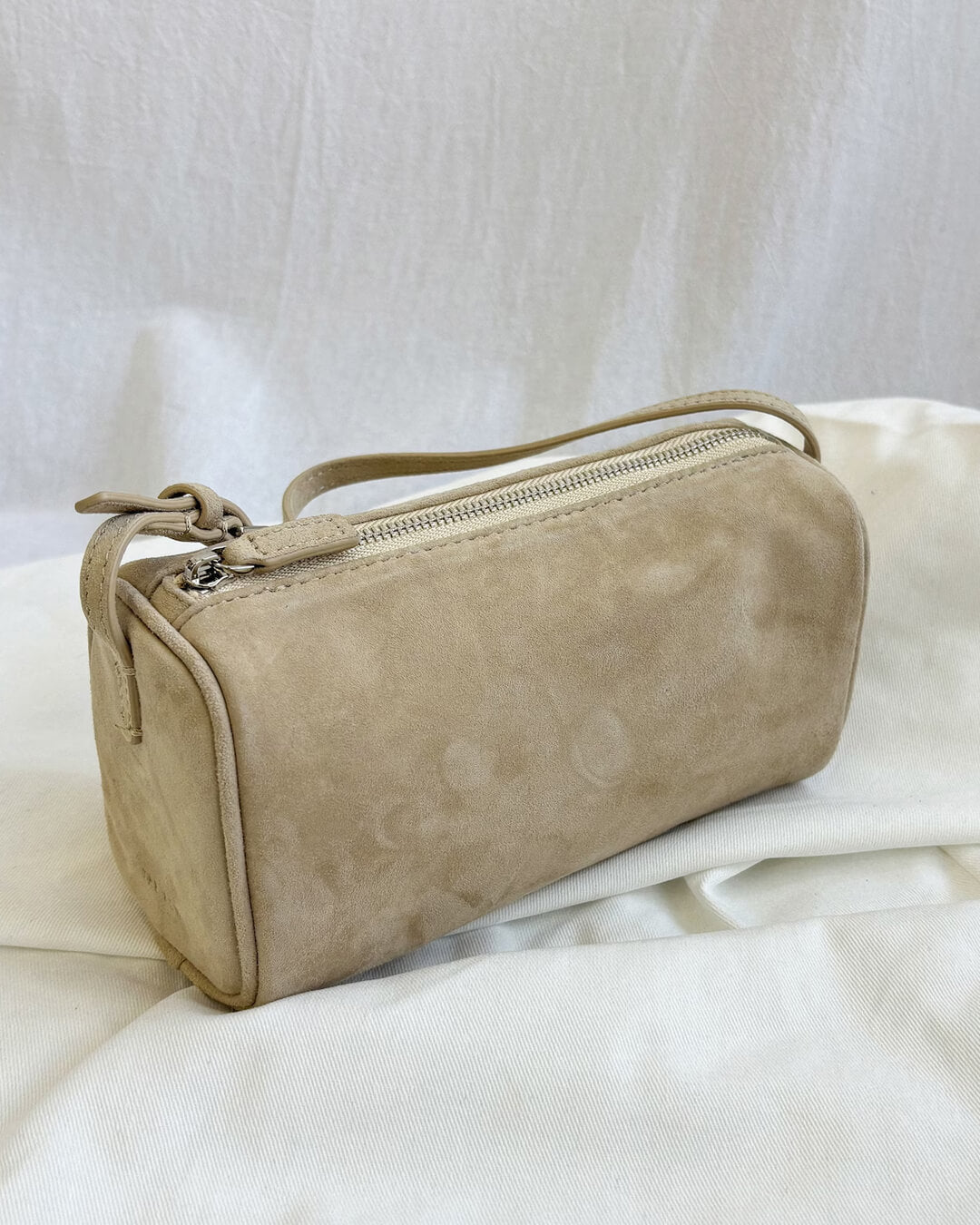 Danika Mini-Schultertasche aus Wildleder