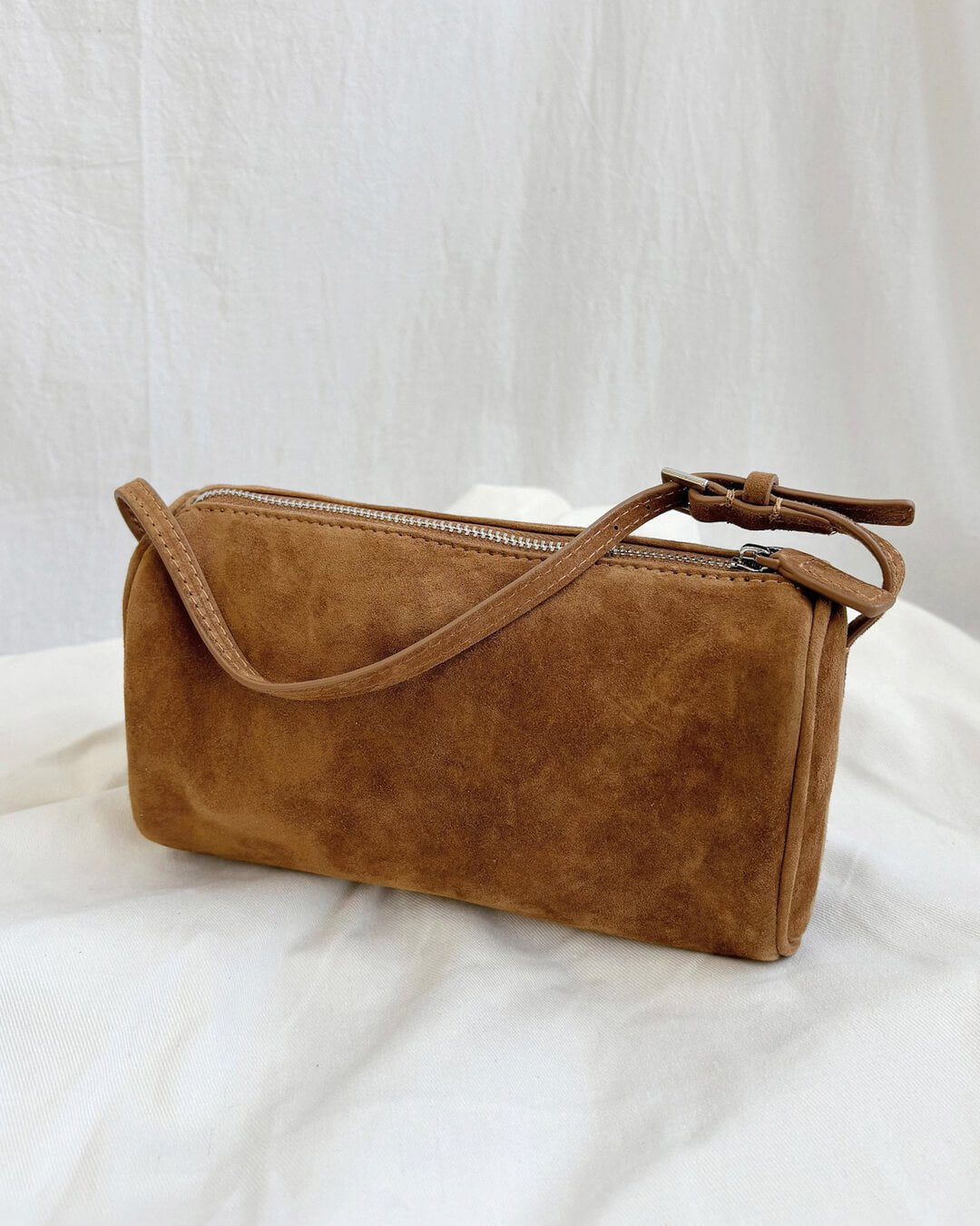Danika Mini-Schultertasche aus Wildleder
