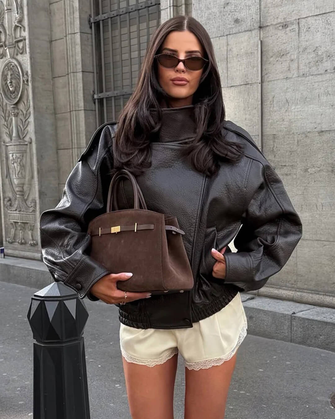 Satin-Mini-Shorts Davina mit hoher Taille