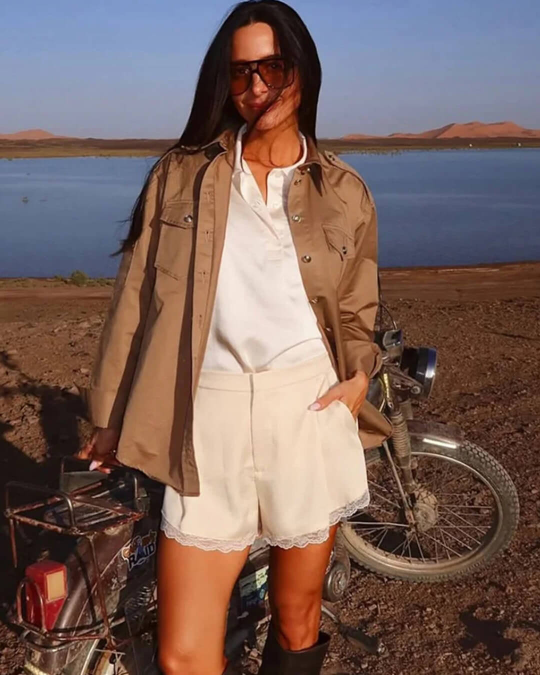 Satin-Mini-Shorts Davina mit hoher Taille