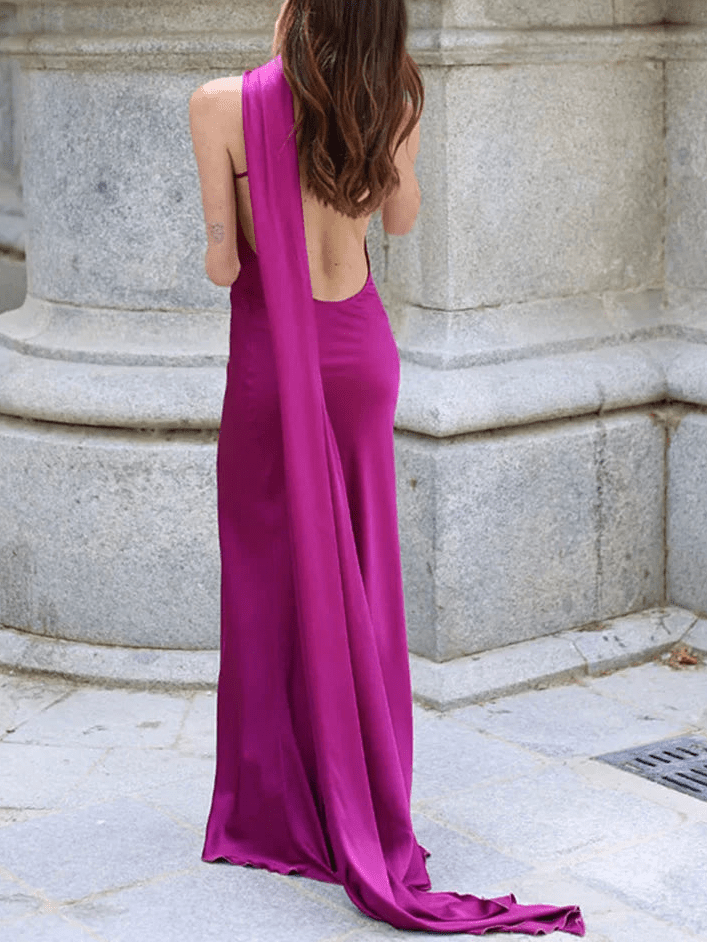 Demetra rückenfreies Abendkleid aus Satin mit Neckholder