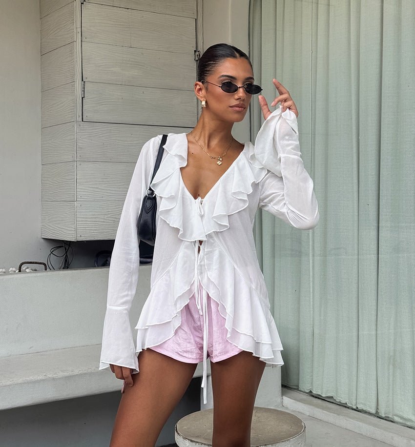 Desiree Top mit tiefem Ausschnitt und Rüschen