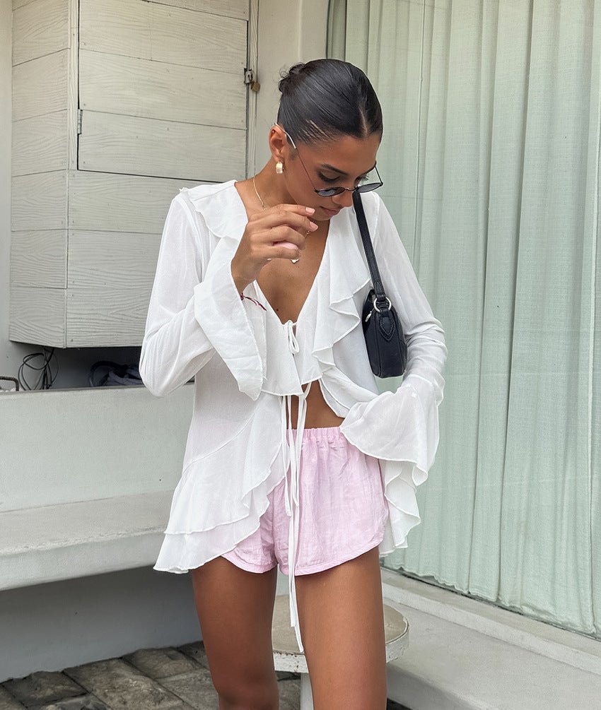 Desiree Top mit tiefem Ausschnitt und Rüschen