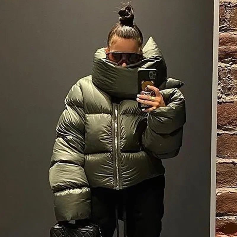 Donna Steppjacke mit Funnel-Neck-Kragen