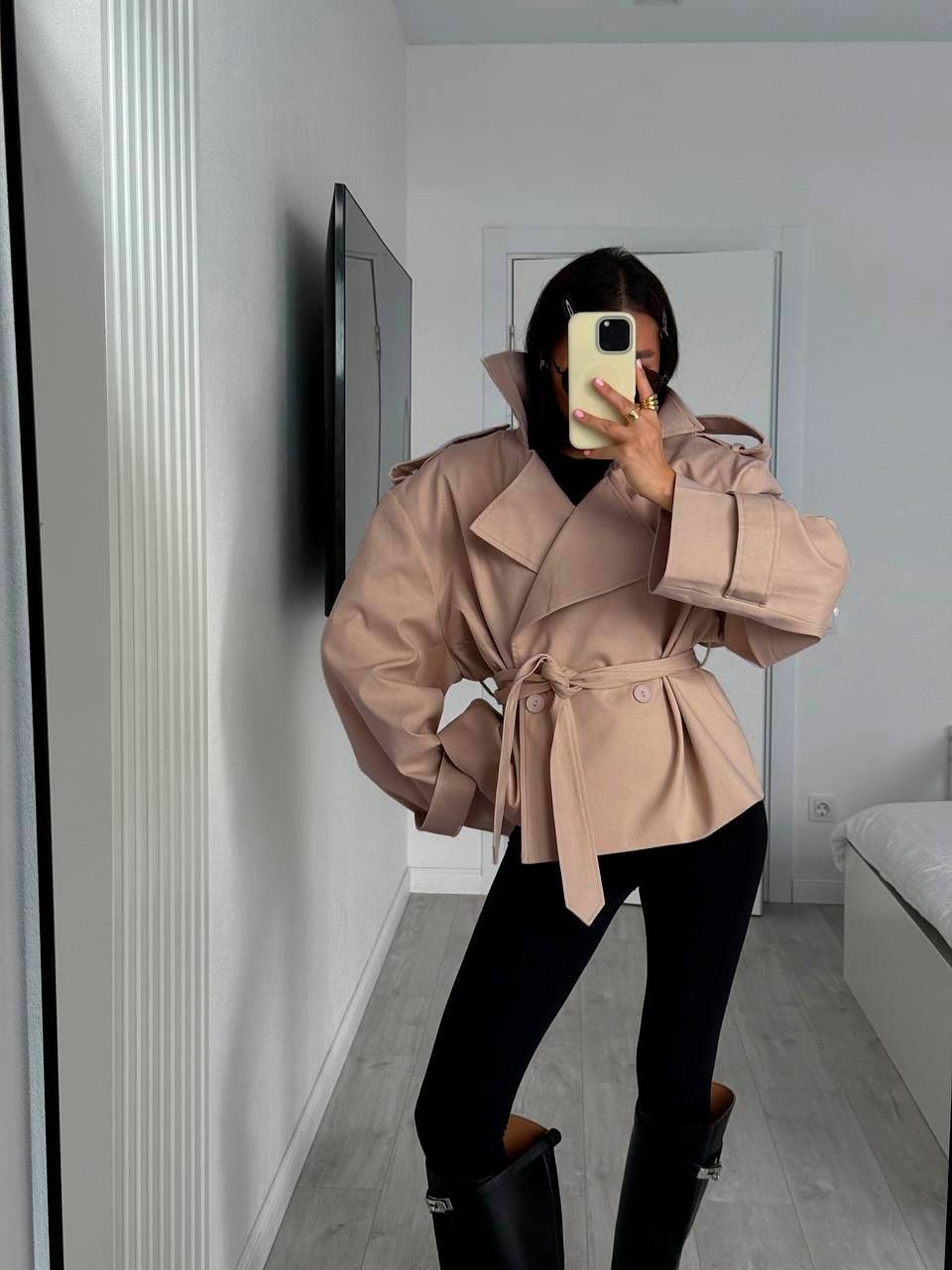 Kurzer Trenchcoat Dorothy mit Schnürung