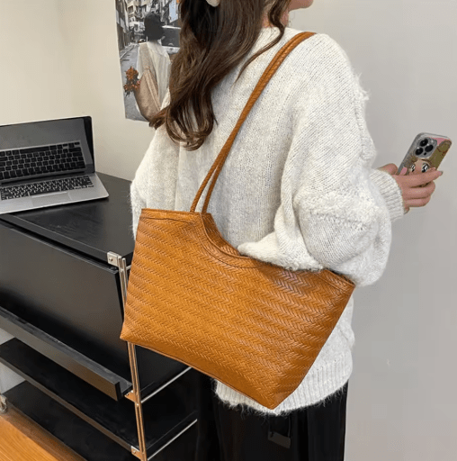 Elena Handtasche mit Strukturgewebe