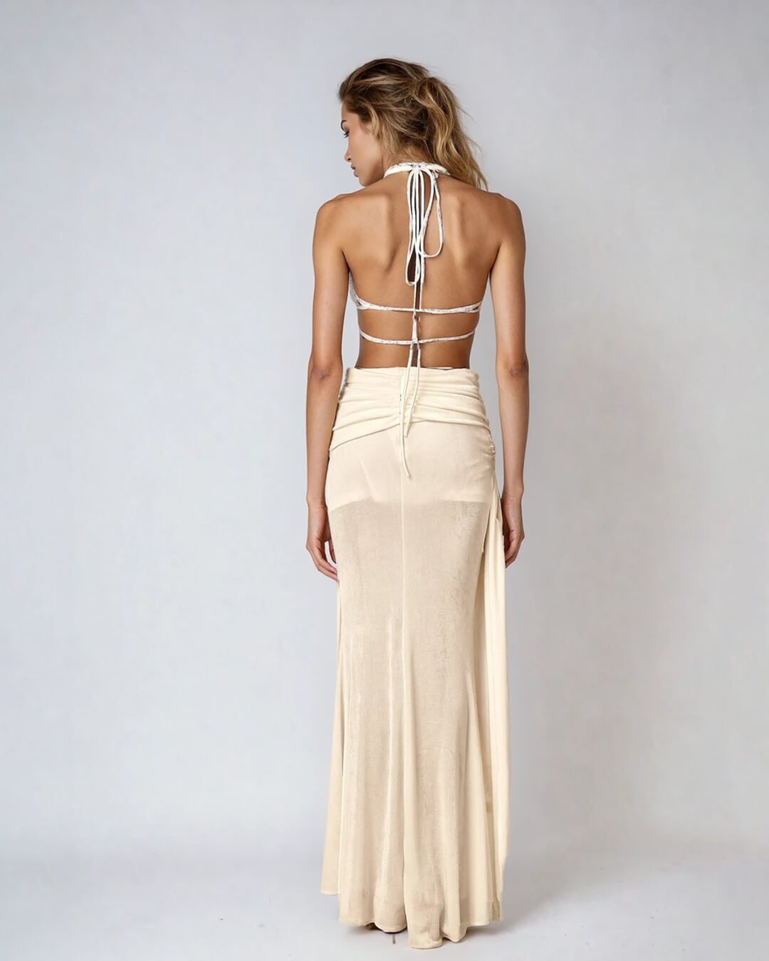 Elyse Maxikleid mit Neckholder und offenem Rücken