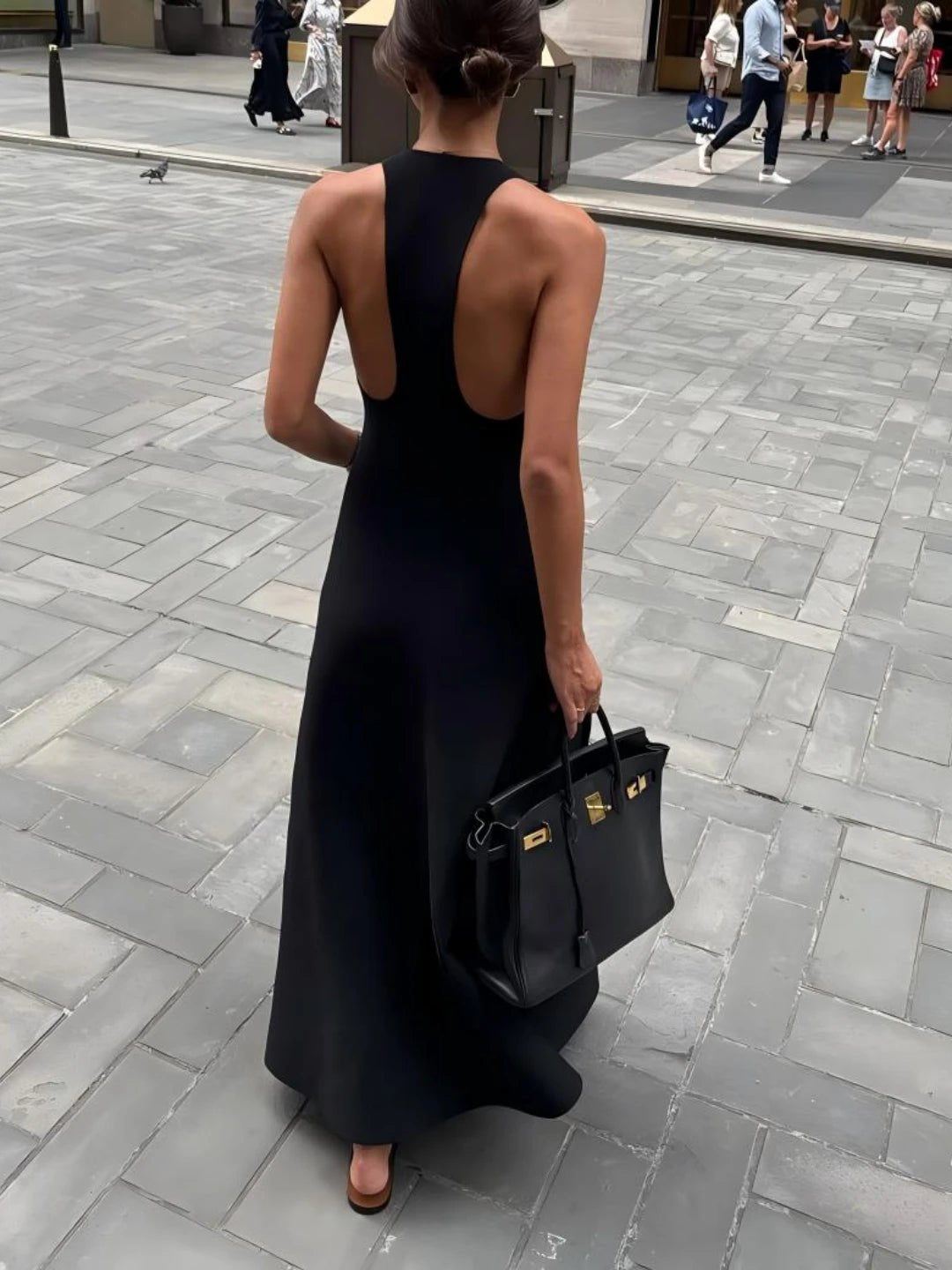 Erica Maxikleid mit tiefem V-Ausschnitt und Neckholder