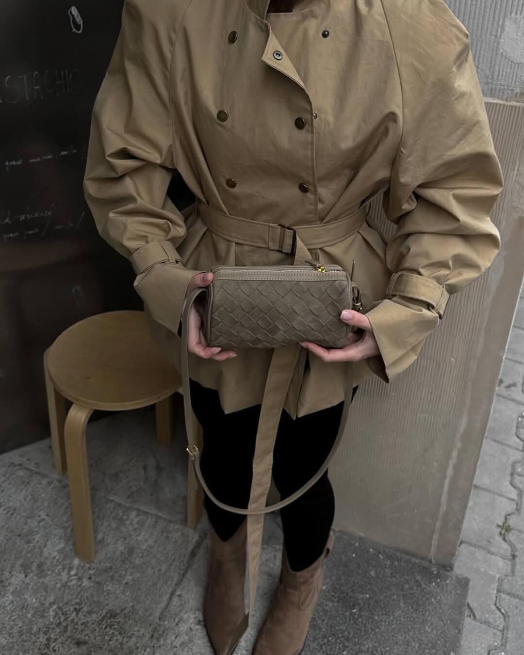 Eva Geflochtene Wildledertasche