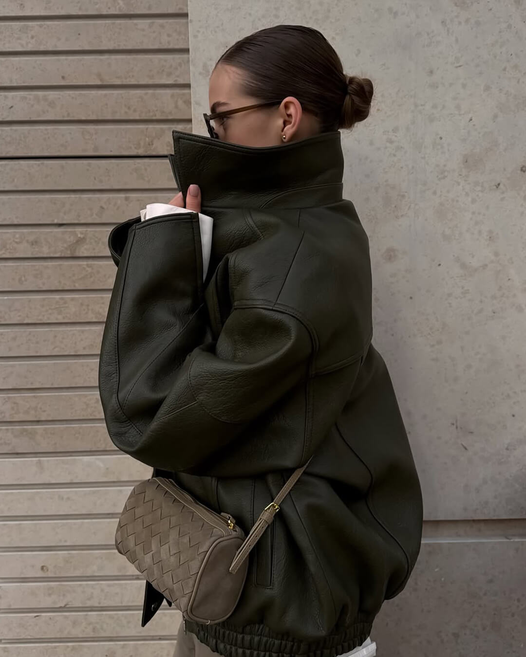 Eva Geflochtene Wildledertasche