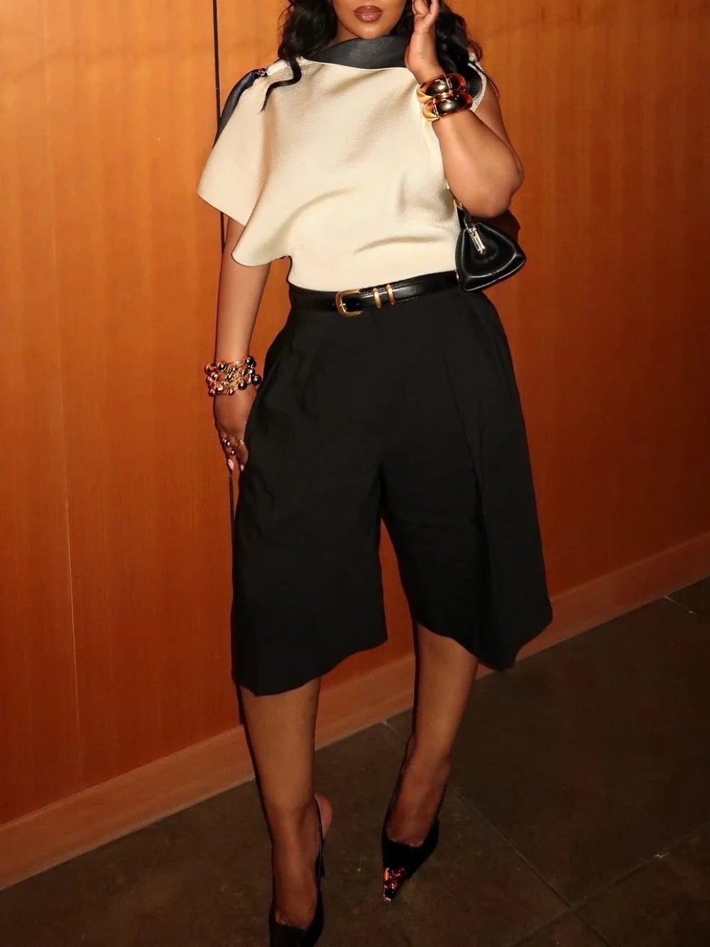 Florentine Bermuda-Shorts mit hoher Taille und Gürtel