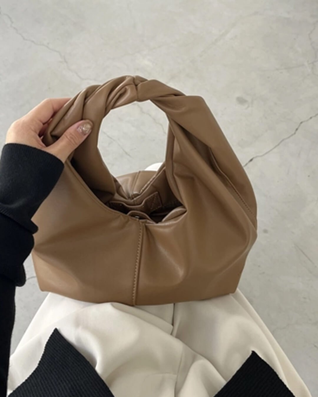 Gelyn Clutch-Tasche aus Leder
