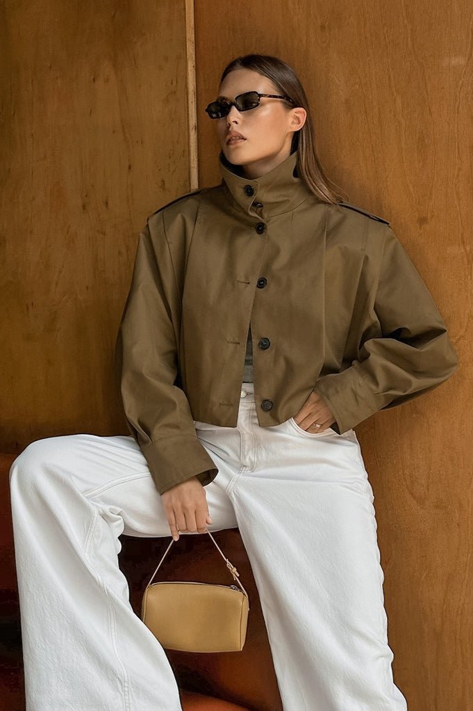 Gina kurze Utility-Jacke mit Falten