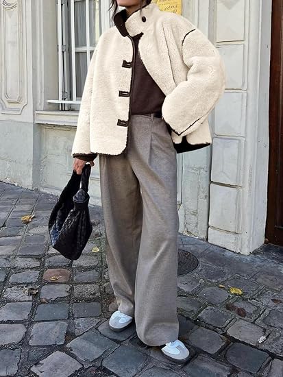 Henna Jacke aus Kunstpelz