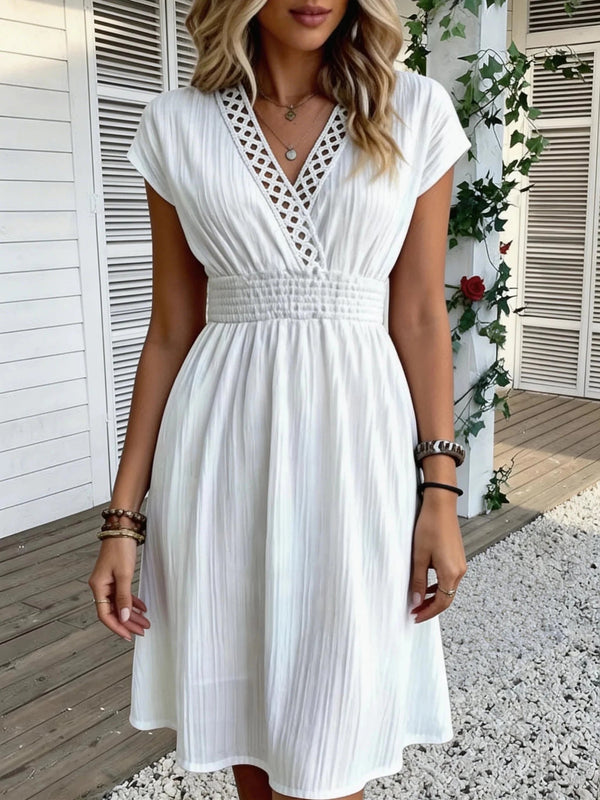 Ilaria French Lace V-Neck Fitted Dress