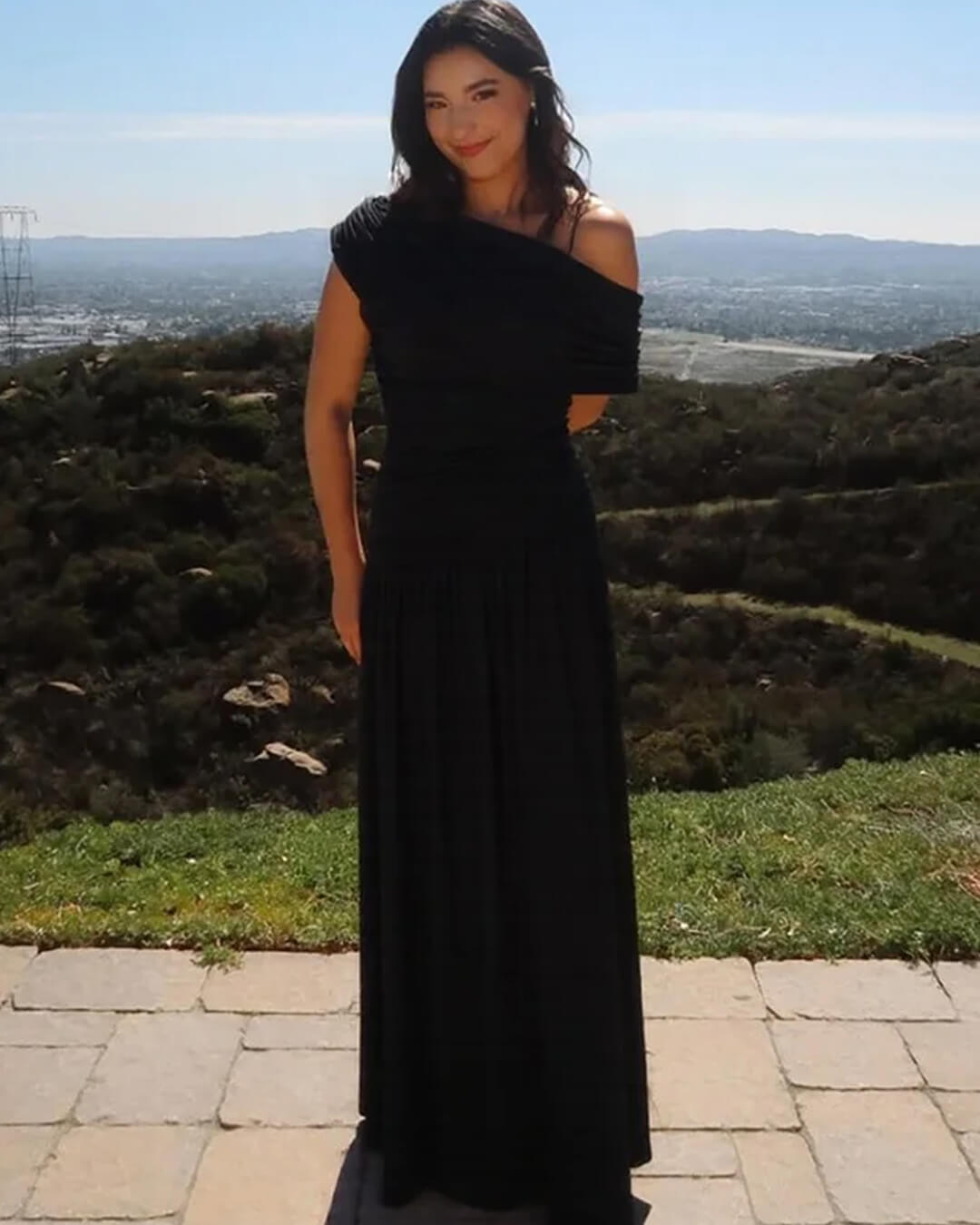 Ingrid Maxikleid mit One-Shoulder-Träger