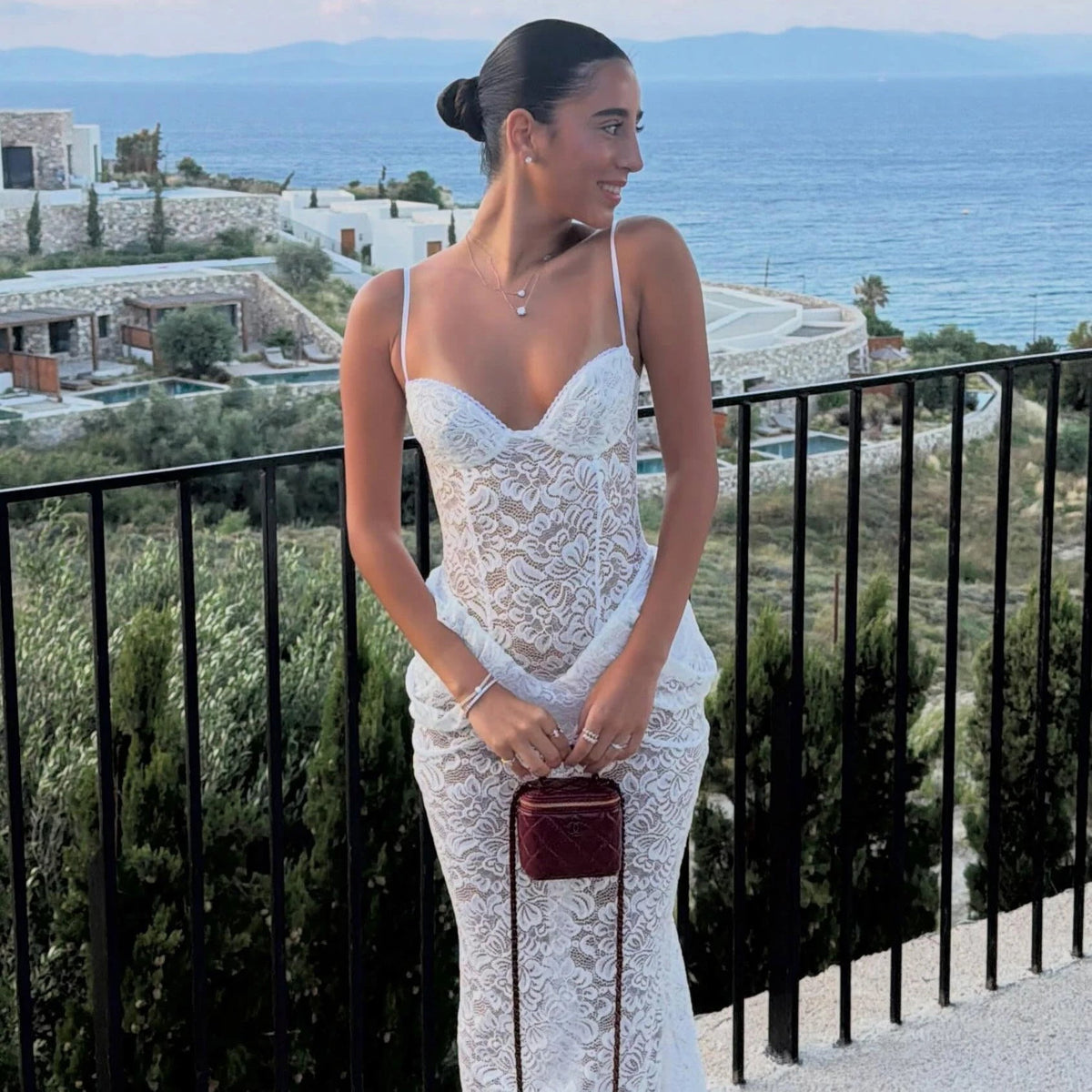 Isabella Spitzen-Maxikleid mit Korsett