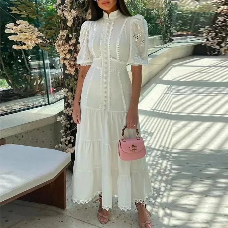 Isabelle Midi-Kleid aus Lochspitze mit Puffärmeln