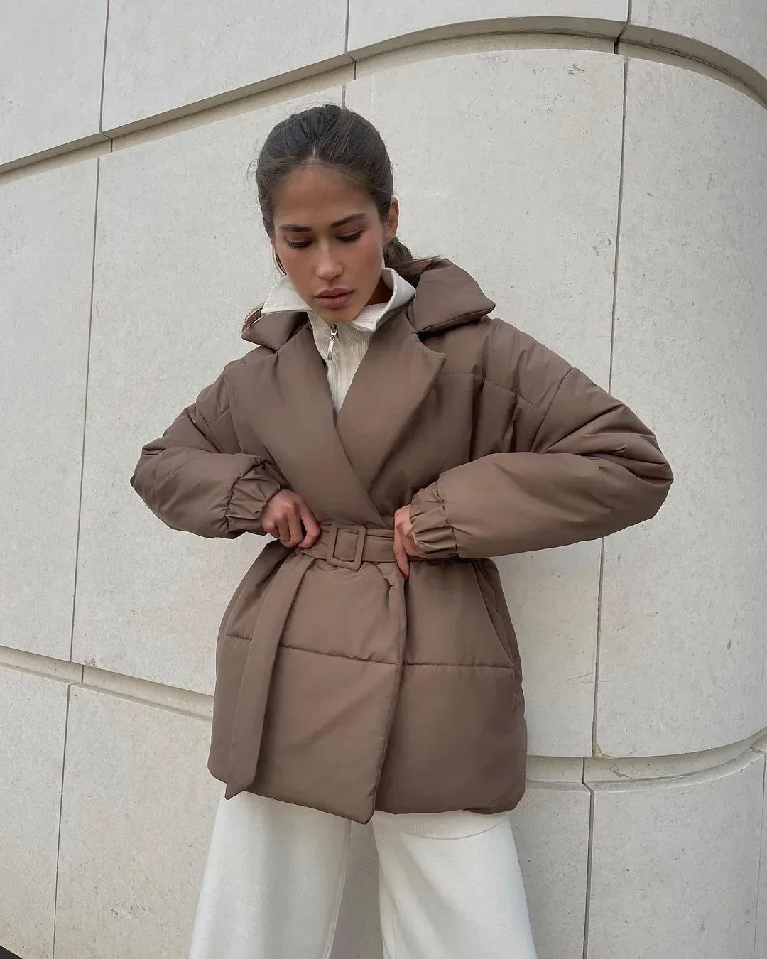Gesteppte Jacke Jaime mit Gürtel